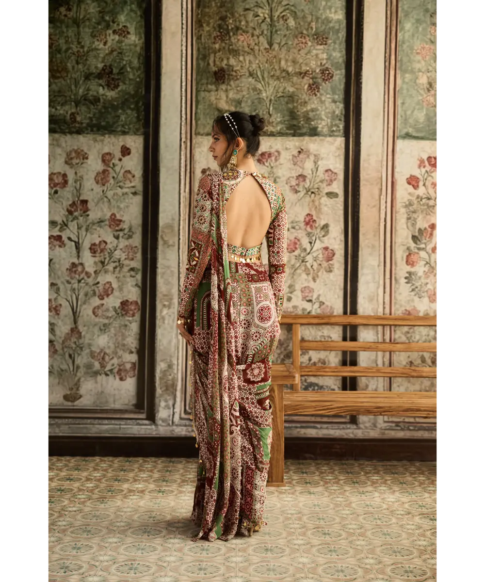 DIYARAJVVIR - Sage-Maroon Print and Highlighted Slit Skirt Saree Set